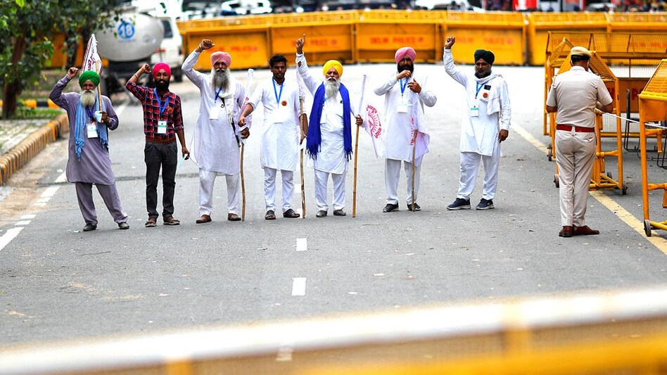 Farm laws: Here's a timeline on farmers' year-long agitation (Photo: Reuters) Farm laws: Here's a timeline on farmers' year-long agitation (Photo: Reuters)