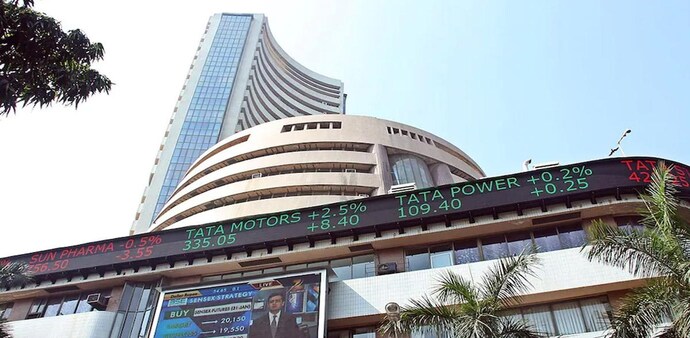 The 30-share index Sensex closed 32 points, or 0.05 per cent, up at 60718.71, while the 50-share Nifty settled 6.70 points, or 0.04 per cent up at 18,109.45 The 30-share index Sensex closed 32 points, or 0.05 per cent, up at 60718.71, while the 50-share Nifty settled 6.70 points, or 0.04 per cent up at 18,109.45
