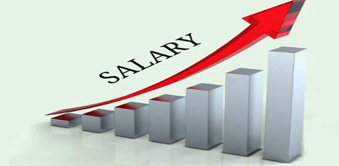 The average salary of IT professionals in the US who participated in the survey is $120,710, while average IT pay in Canada is $83,795 The average salary of IT professionals in the US who participated in the survey is $120,710, while average IT pay in Canada is $83,795