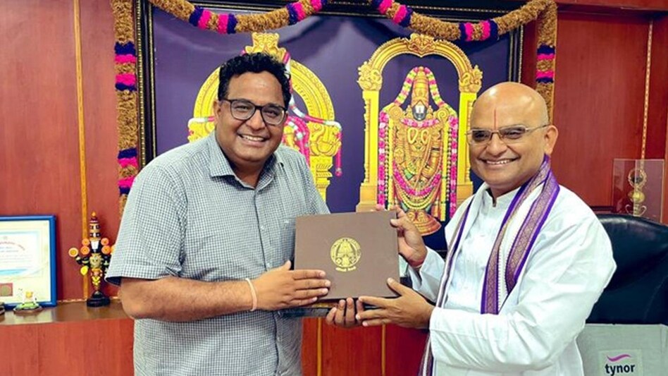 Vijay Shekhar Sharma meets Jawahar Reddy in Tirupati Vijay Shekhar Sharma meets Jawahar Reddy in Tirupati