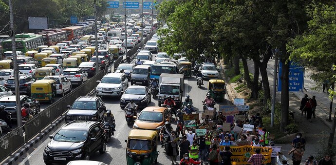 India to reach net zero emissions by 2070, says Bhupender Yadav (Photo: Reuters) India to reach net zero emissions by 2070, says Bhupender Yadav (Photo: Reuters)