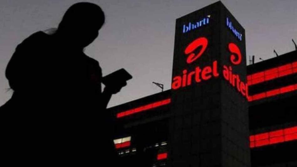 Should you invest in Bharti Airtel post Q2 results? Should you invest in Bharti Airtel post Q2 results?