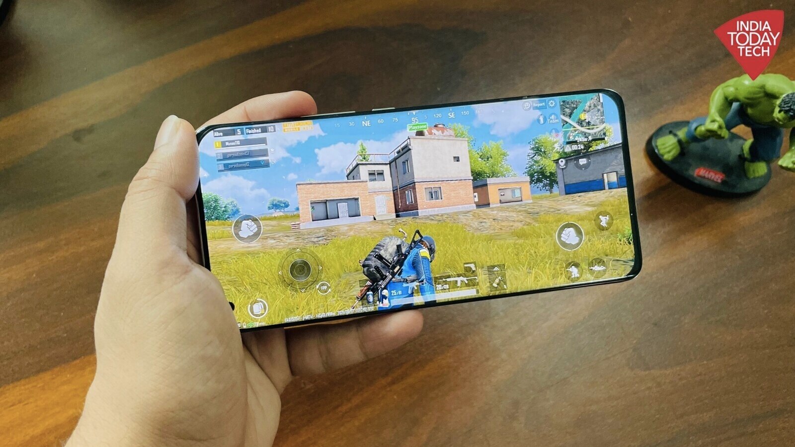 BGMI 1.7.0 update gets hotfix for the issue that stops players from claiming Mirror World theme