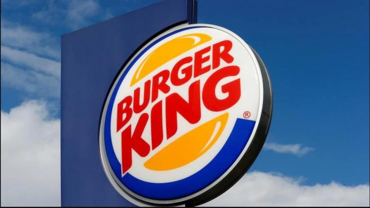 U.S. comparable sales at Burger King declined 1.6%, and slipped 4.5% at Popeyes in the third quarter ended Sept. 30. U.S. comparable sales at Burger King declined 1.6%, and slipped 4.5% at Popeyes in the third quarter ended Sept. 30.