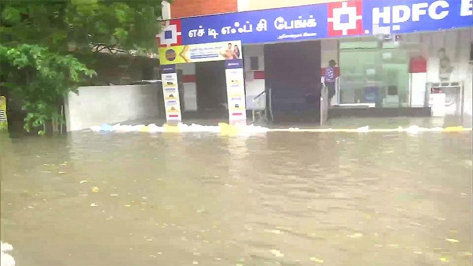 Extreme waterlogging was also reported at several parts of Chennai due to the heavy downpour Extreme waterlogging was also reported at several parts of Chennai due to the heavy downpour