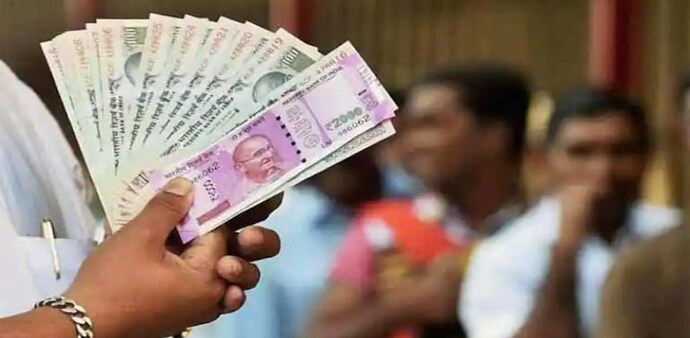 Around 13.22 lakh new members joined the ESI scheme in August this year as against 13.33 lakh in July 2021. Around 13.22 lakh new members joined the ESI scheme in August this year as against 13.33 lakh in July 2021.