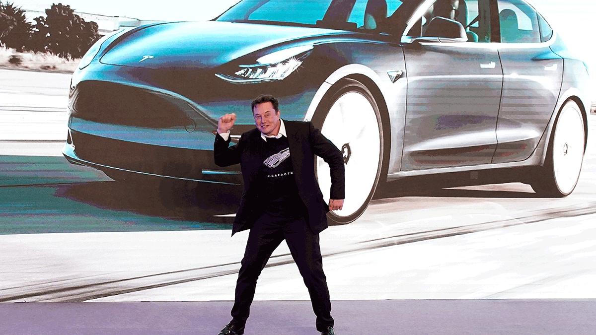 Tesla CEO Elon Musk Tesla CEO Elon Musk