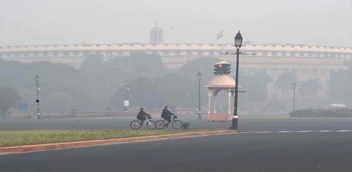 The AQI in neighbouring Ghaziabad (342), Gurgaon (340) and Noida (363) was also in the 'very poor' category The AQI in neighbouring Ghaziabad (342), Gurgaon (340) and Noida (363) was also in the 'very poor' category
