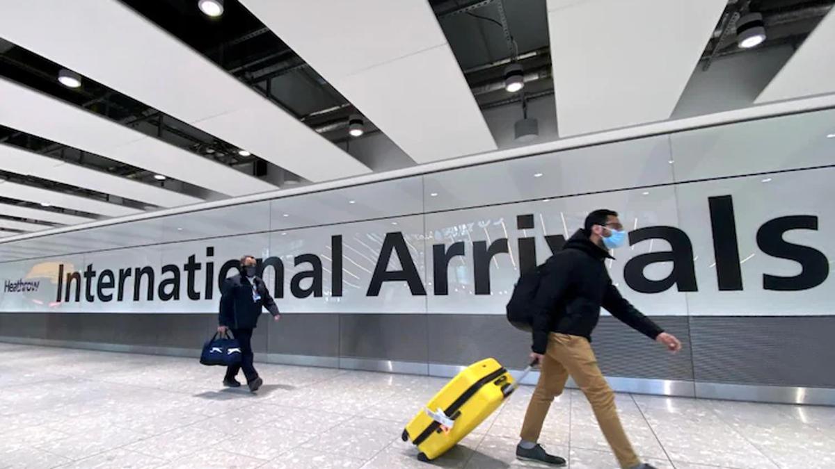 US joins EU in banning flights from South Africa, 7 other African nations over new COVID variant