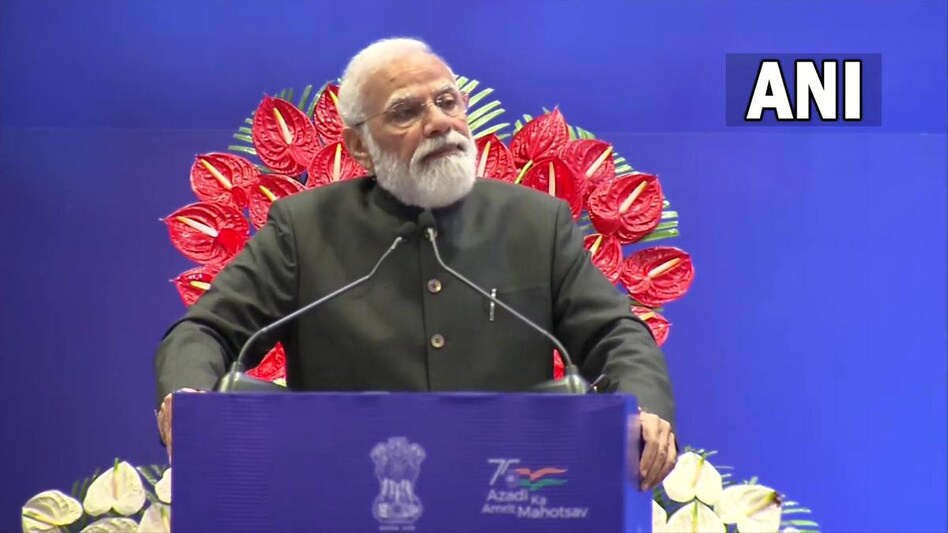 PM Modi addressing bankers at the symposium to 'Build Synergy for Seamless Credit Flow and Economic Growth' PM Modi addressing bankers at the symposium to 'Build Synergy for Seamless Credit Flow and Economic Growth'