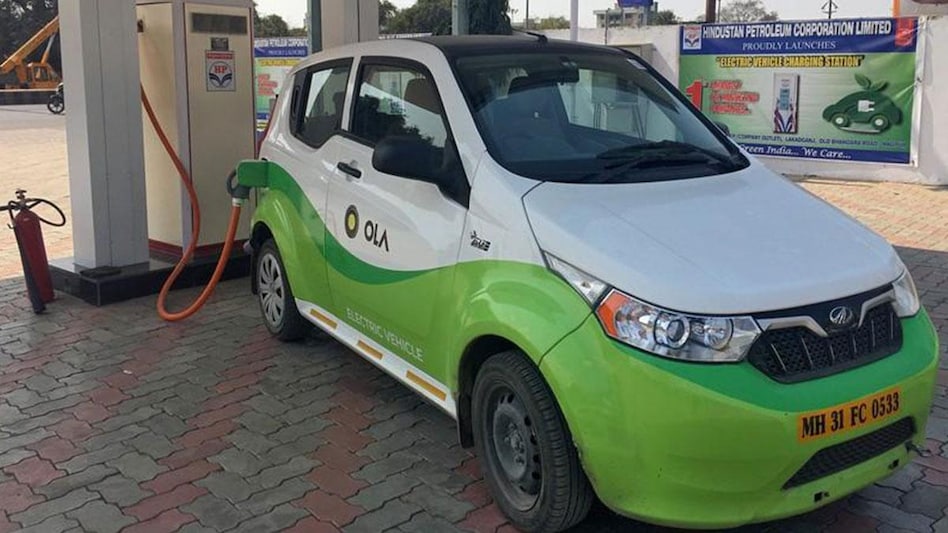 Ola in talks to bring IIFL, Edelweiss on board in a pre-IPO round at $7 bn valuation (Photo: Reuters) Ola in talks to bring IIFL, Edelweiss on board in a pre-IPO round at $7 bn valuation (Photo: Reuters)