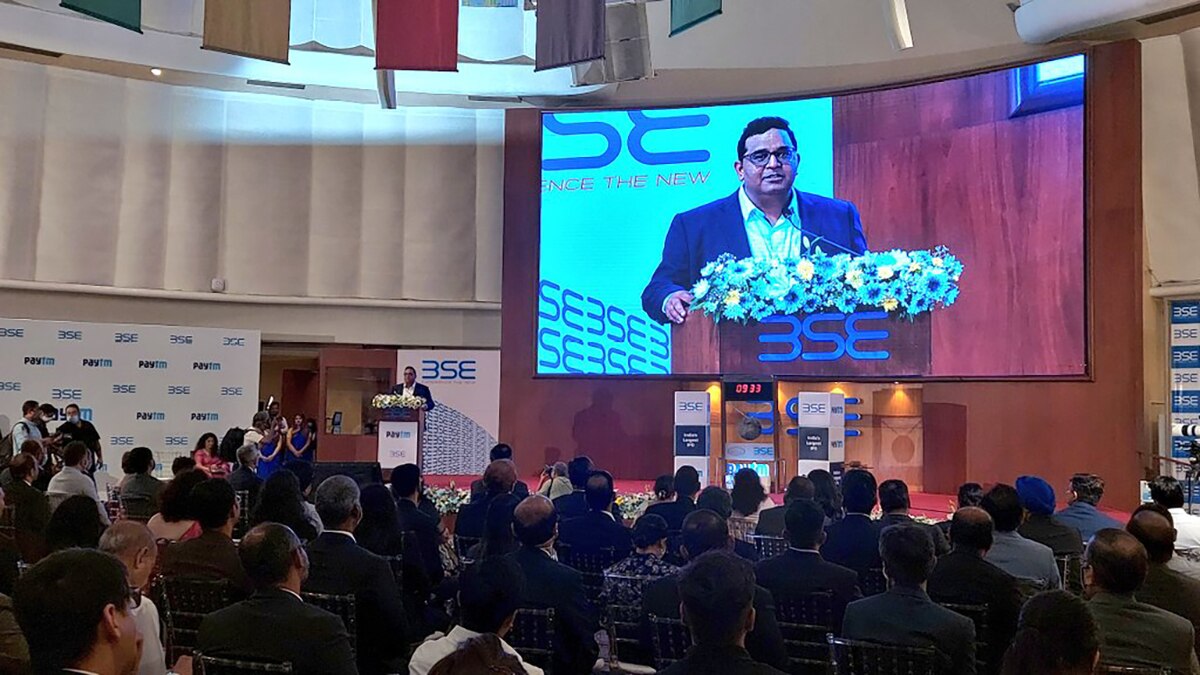 Paytm Founder and CEO Vijay Shekhar Sharma during the share listing ceremony. The digital payments firm reached market cap of Rs 1.19 lakh crore on BSE. Image source: BSE Twitter handle Paytm Founder and CEO Vijay Shekhar Sharma during the share listing ceremony. The digital payments firm reached market cap of Rs 1.19 lakh crore on BSE. Image source: BSE Twitter handle