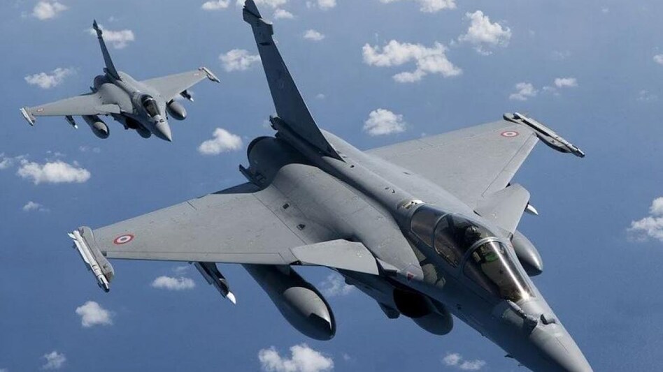 Congress accuses Modi government of covering up corruption in Rafale deal Congress accuses Modi government of covering up corruption in Rafale deal