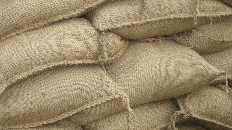 The immediate issue faced by department of food is for arranging jute bags in Kharif season 2021-22 for which 25 lakh bales are required The immediate issue faced by department of food is for arranging jute bags in Kharif season 2021-22 for which 25 lakh bales are required