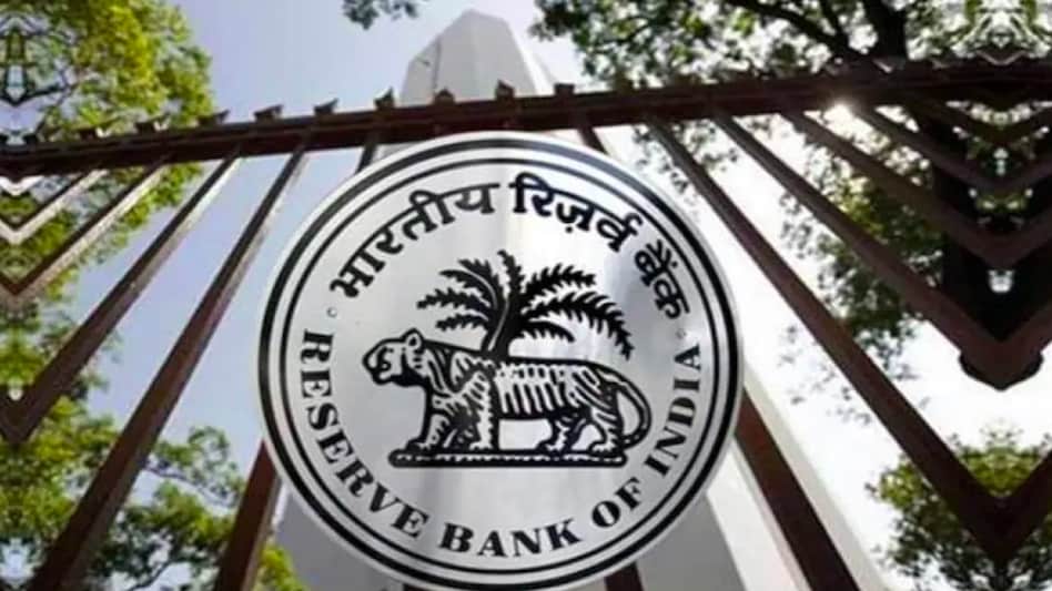 The RBI warned the public that such societies neither possess any licence under Banking Regulation Act, nor have they authorised by the RBI for carrying out banking business The RBI warned the public that such societies neither possess any licence under Banking Regulation Act, nor have they authorised by the RBI for carrying out banking business