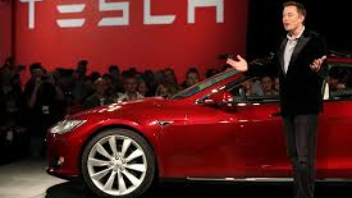 Tesla recalls 7,600 US vehicles for potential air bag issue