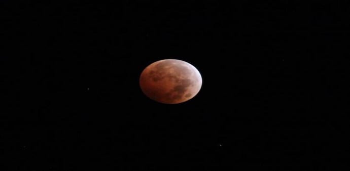 The intensity and the extent to which the earth’s shadow covers the moon determines the types of lunar eclipses -- total, partial and penumbral The intensity and the extent to which the earth’s shadow covers the moon determines the types of lunar eclipses -- total, partial and penumbral