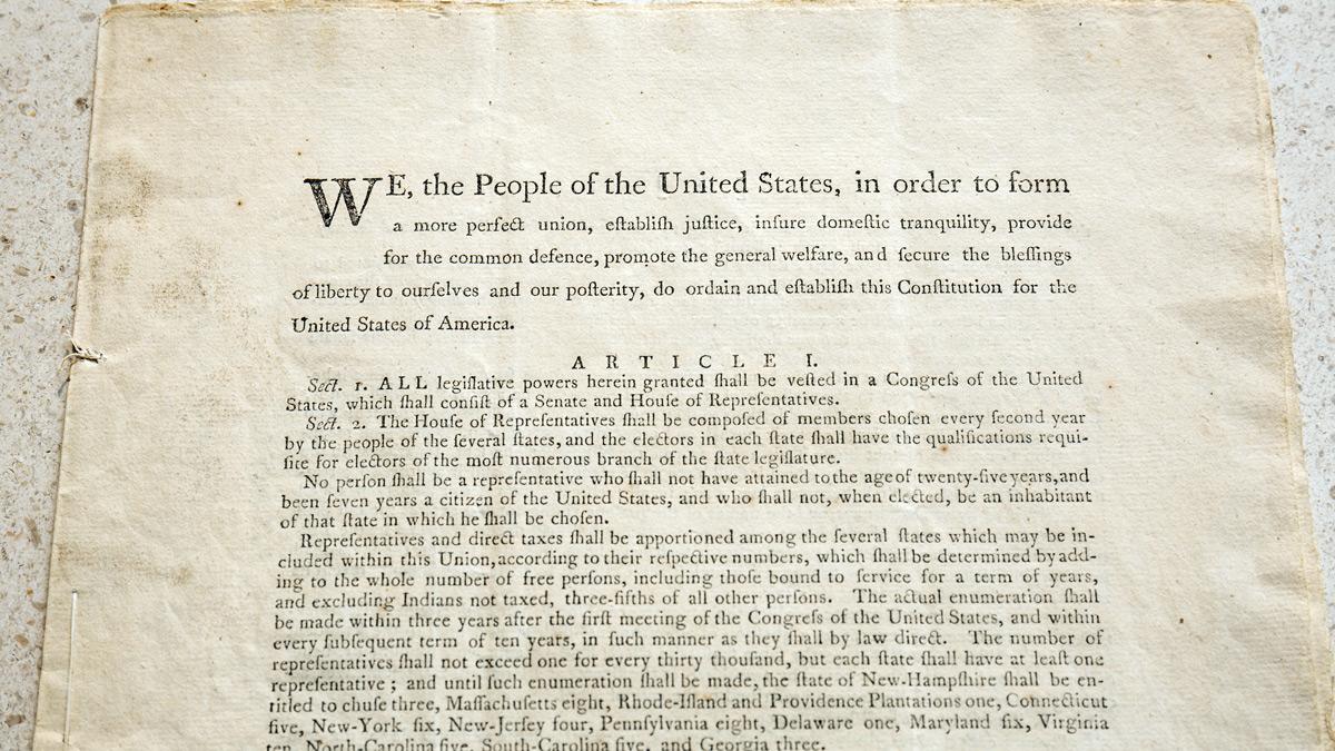 In all, there are only 13 known copies of the official printing of the US Constitution. In all, there are only 13 known copies of the official printing of the US Constitution.