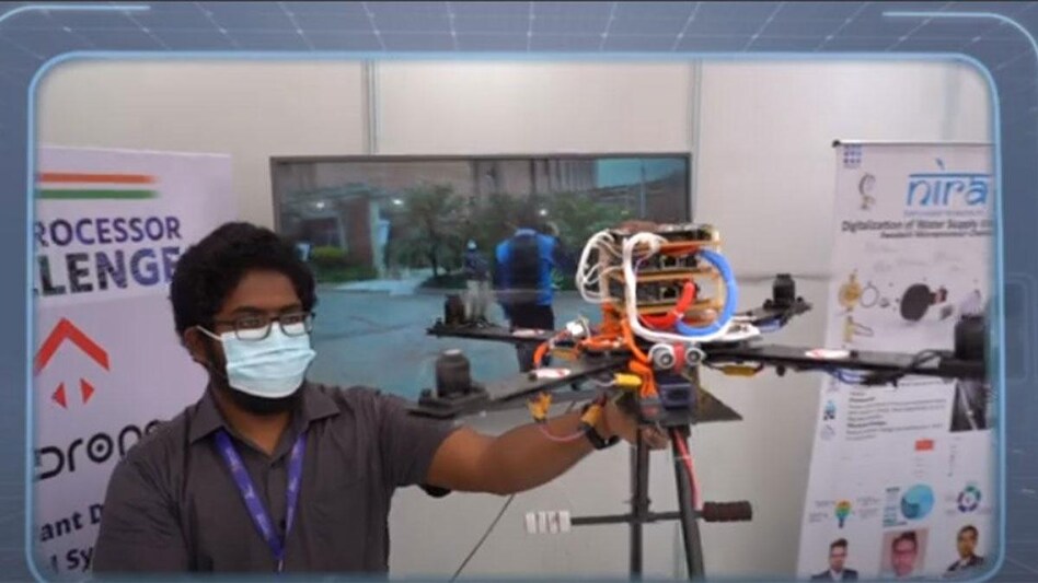 First prize winners – Team VEGA FCS FT (AI drone) won Rs 35 lakh cheque for their drone application (Image: YouTube) First prize winners – Team VEGA FCS FT (AI drone) won Rs 35 lakh cheque for their drone application (Image: YouTube)