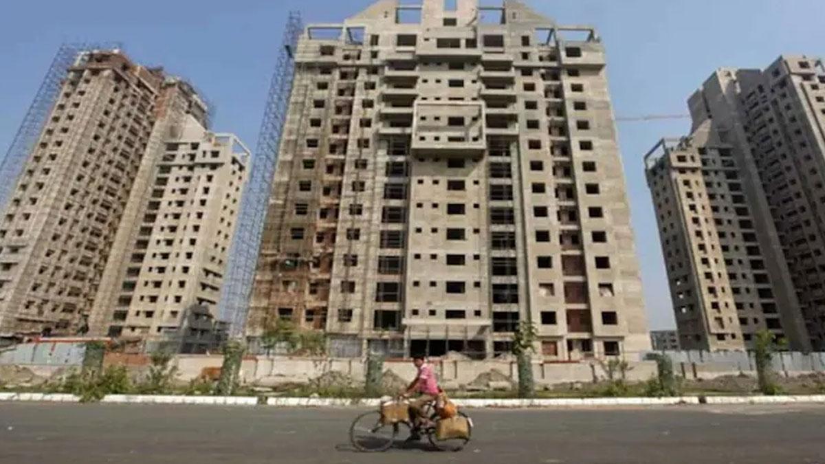 After facing severe disruptions in 2020, the commercial property market managed to withstand the impact of the second COVID and the lockdowns in 2021. After facing severe disruptions in 2020, the commercial property market managed to withstand the impact of the second COVID and the lockdowns in 2021.