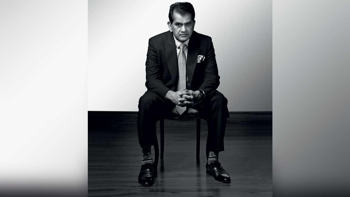 Photographs by Yasir Iqbal Photographs by Yasir Iqbal