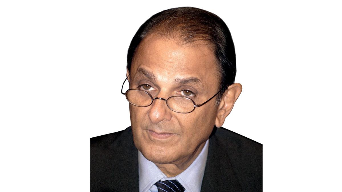 Nusli Wadia Nusli Wadia
