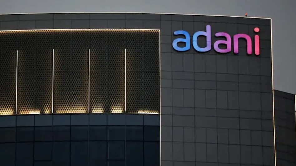 Mumbai, Ahmedabad, Jaipur, Lucknow, Guwahati, Thiruvananthapuram and Mangaluru are managed by Adani Enterprises Limited. Mumbai, Ahmedabad, Jaipur, Lucknow, Guwahati, Thiruvananthapuram and Mangaluru are managed by Adani Enterprises Limited.