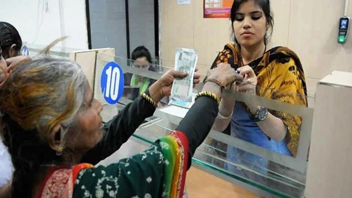 Over 44 cr accounts opened under PM Jan Dhan Yojana, women account for 55%