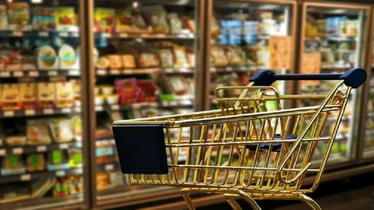 Retailers must consider tech, convenience, experience in post-COVID-19 ‘new normal’: Report Retailers must consider tech, convenience, experience in post-COVID-19 ‘new normal’: Report