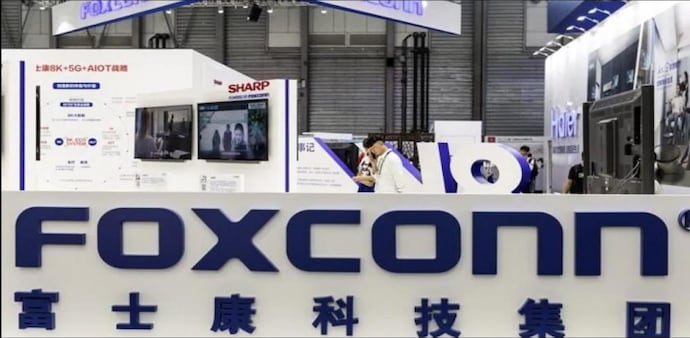 Apple supplier Foxconn Technology Group said it was restructuring its local management at its Sriperumbudur facility in southern India Apple supplier Foxconn Technology Group said it was restructuring its local management at its Sriperumbudur facility in southern India