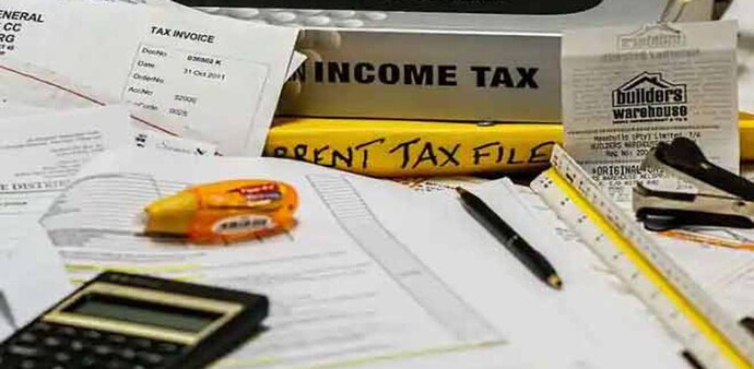 The Finance Ministry urged taxpayers who are yet to file their returns for assessment year 2021-22 (AY 2021-22) to do so at the earliest. The Finance Ministry urged taxpayers who are yet to file their returns for assessment year 2021-22 (AY 2021-22) to do so at the earliest.