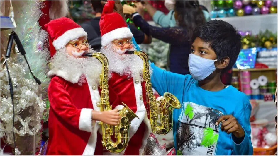 Terming odd-even system futile for commercial markets, Khandelwal wrote that this method imposed by state governments will restrict the choice and purchase of the consumers and will have negative impact on consumer sentiments. Terming odd-even system futile for commercial markets, Khandelwal wrote that this method imposed by state governments will restrict the choice and purchase of the consumers and will have negative impact on consumer sentiments.