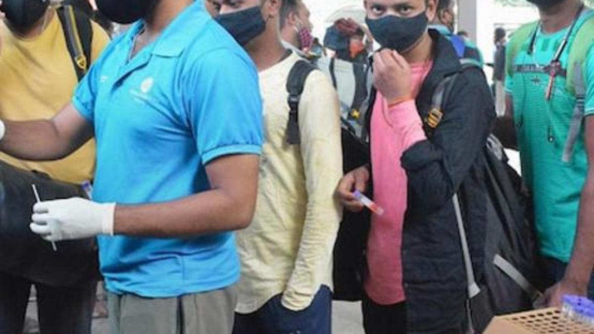 State Health Minister Satyendar Jain had confirmed the first case of Omicron last Saturday. State Health Minister Satyendar Jain had confirmed the first case of Omicron last Saturday.