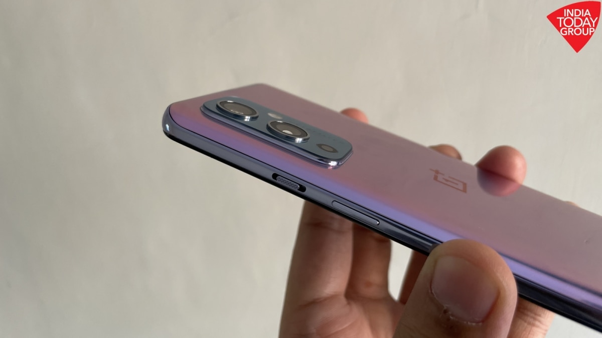OnePlus 9, OnePlus 9 Pro receiving Android 12 update: What's new