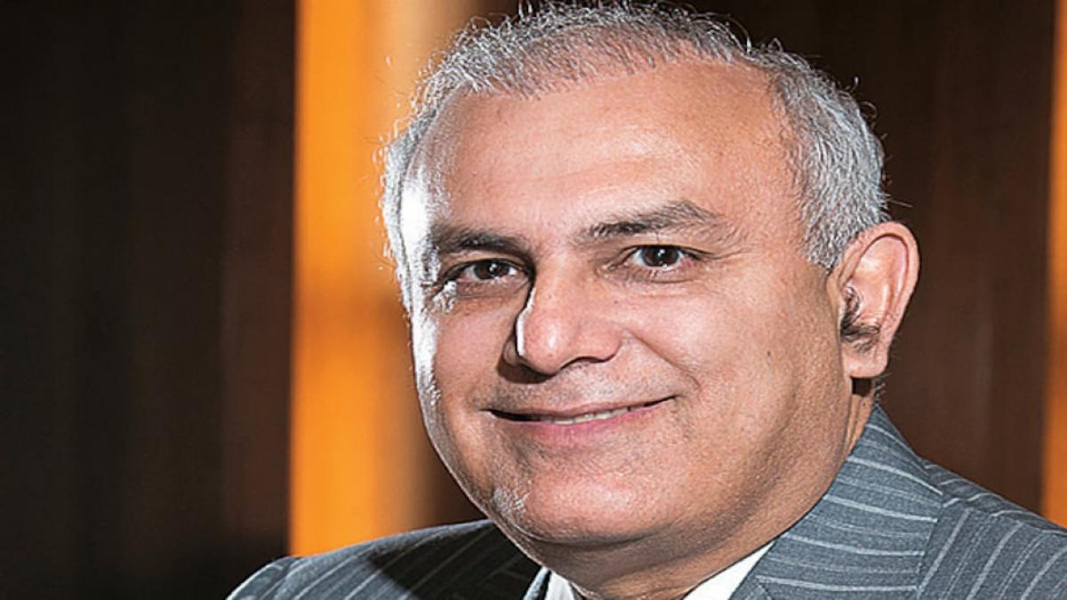 Vishwavir Ahuja's exit adds to the growing list of new teams at private sector banks in the country. Vishwavir Ahuja's exit adds to the growing list of new teams at private sector banks in the country.
