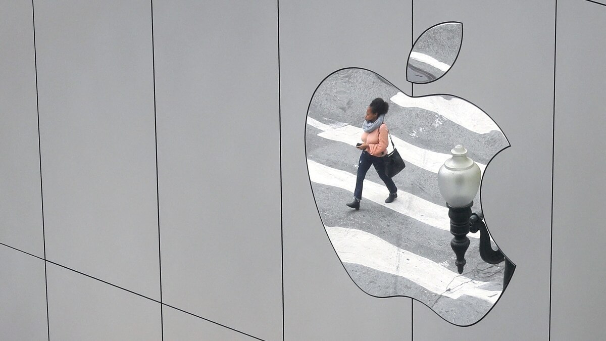 Apple is hiring engineers to produce more wireless chips in-house for future iPhones and iPads