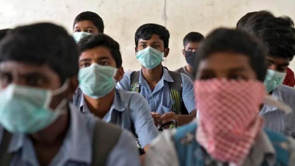Earlier, authorities had ordered closure of schools in Gurugram, Faridabad, Sonipat and Jhajjar from November 14-17 due to poor air quality. Earlier, authorities had ordered closure of schools in Gurugram, Faridabad, Sonipat and Jhajjar from November 14-17 due to poor air quality.