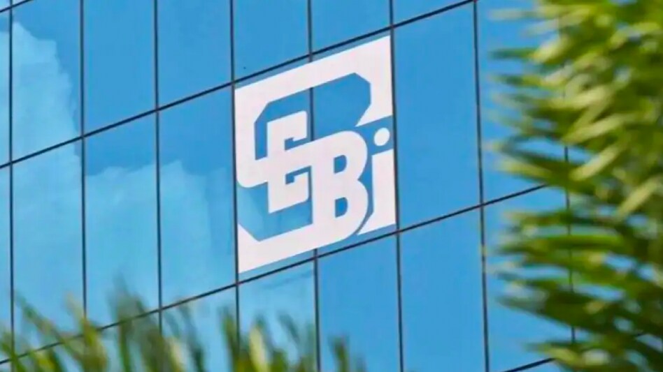 The brokers' association asked the government to bring down the minimum penalty of Rs 5 lakh to Rs 1 lakh for small investors. The brokers' association asked the government to bring down the minimum penalty of Rs 5 lakh to Rs 1 lakh for small investors.