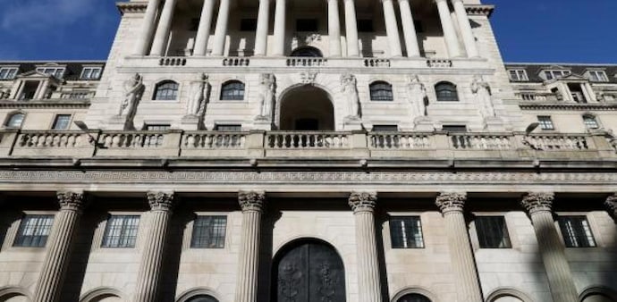 Bank of England raises interest rate to 0.25% as inflation pressures mount (Photo: Reuters) Bank of England raises interest rate to 0.25% as inflation pressures mount (Photo: Reuters)