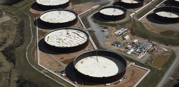Inventories in the United States rose in the most recent week, with crude stocks up by 2.4 million barrels, against expectations for a modest decline in stocks Inventories in the United States rose in the most recent week, with crude stocks up by 2.4 million barrels, against expectations for a modest decline in stocks