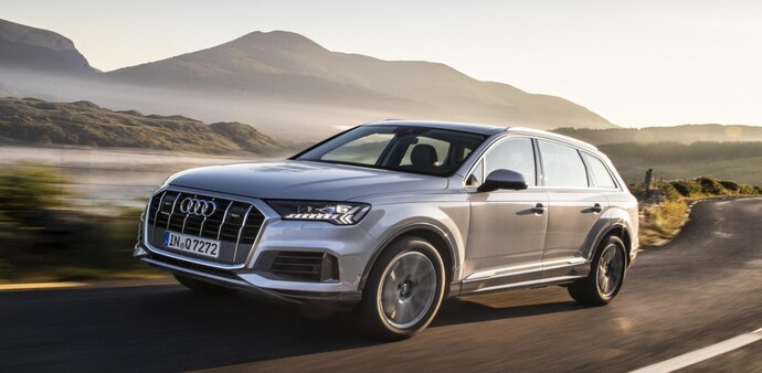 The facelifted Q7, which made its global debut in June 2019, carries forward the lean and athletic profile of the second-gen model that was launched in India in 2015 The facelifted Q7, which made its global debut in June 2019, carries forward the lean and athletic profile of the second-gen model that was launched in India in 2015