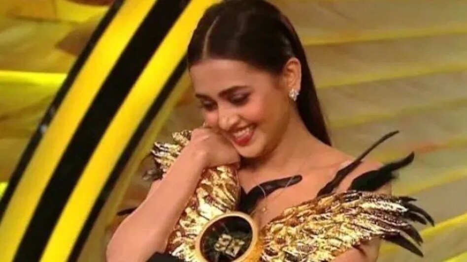 Tejasswi Prakash wins 'Bigg Boss' Season 15; bags Rs 40 lakh - BusinessToday