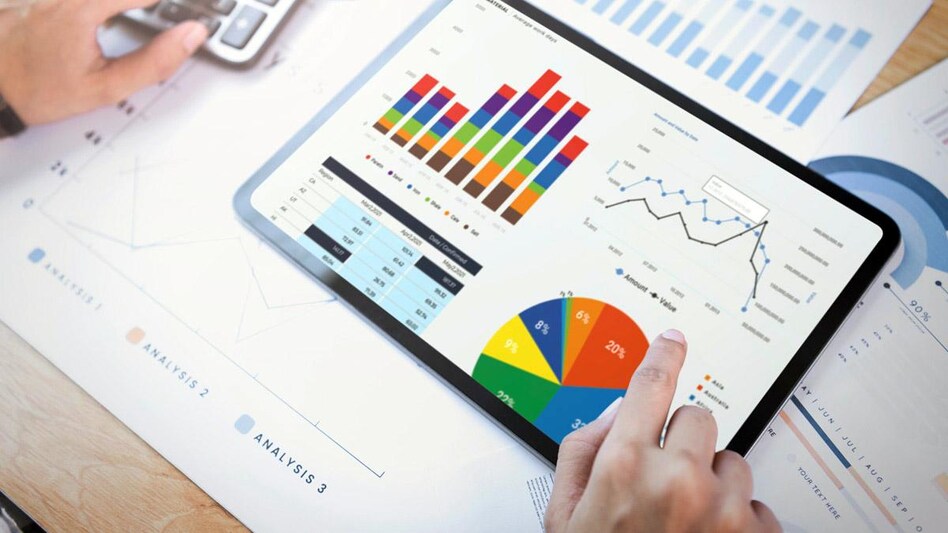 Sterlite Technologies (STL) had recorded a net profit of Rs 105.74 crore clocked in the previous quarter ended September 2021 (Q2FY22). Sterlite Technologies (STL) had recorded a net profit of Rs 105.74 crore clocked in the previous quarter ended September 2021 (Q2FY22).