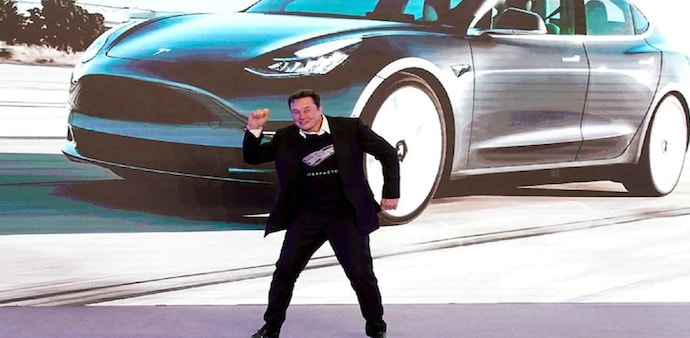 The offers to Elon Musk to set up business in India came close on the heels of the billionaire American entrepreneur tweeting about the challenges his company was facing while dealing with the Indian government. The offers to Elon Musk to set up business in India came close on the heels of the billionaire American entrepreneur tweeting about the challenges his company was facing while dealing with the Indian government.