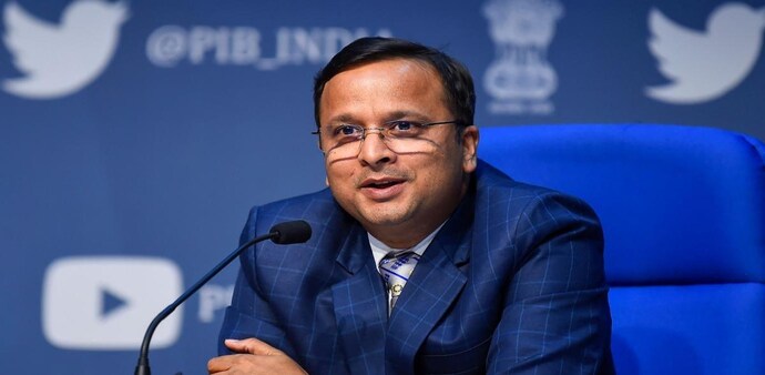 Lav Agarwal, Joint Secretary, Health Ministry announced the revised discharge policy Lav Agarwal, Joint Secretary, Health Ministry announced the revised discharge policy
