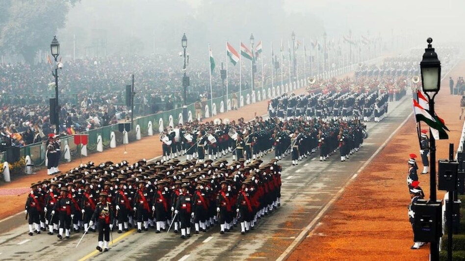 Republic Day parade: Largest flypast with 75 aircraft this year Republic Day parade: Largest flypast with 75 aircraft this year
