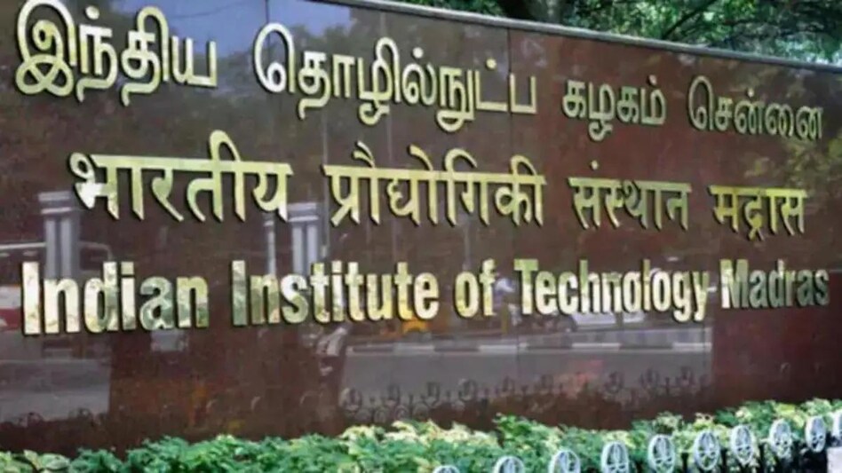 Based on preliminary analysis by computational modeling done by IIT Madras, the R0 value was close to 2.9 nationally in the past week (December 25 to December 31). Based on preliminary analysis by computational modeling done by IIT Madras, the R0 value was close to 2.9 nationally in the past week (December 25 to December 31).
