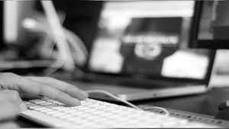 Economic Survey 2022: IT services sector grows by 2.1% to clock $178 bn revenue in 2020-21Economic Survey 2022: IT services sector grows by 2.1% to clock $178 bn revenue in 2020-21 Economic Survey 2022: IT services sector grows by 2.1% to clock $178 bn revenue in 2020-21Economic Survey 2022: IT services sector grows by 2.1% to clock $178 bn revenue in 2020-21