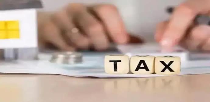 If a taxpayer has not furnished a return of income, the Income-tax Officer may issue a notice asking to submit it. If a taxpayer has not furnished a return of income, the Income-tax Officer may issue a notice asking to submit it.