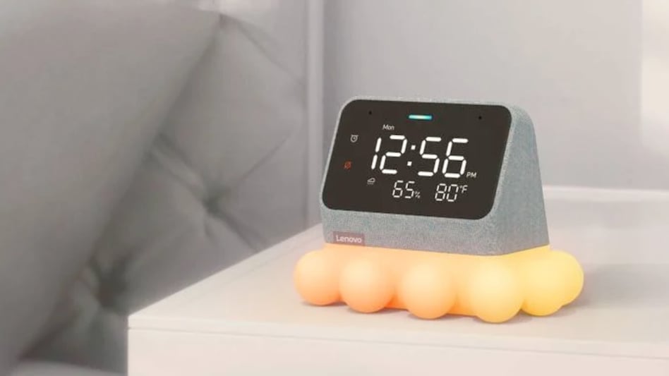 CES 2022: Lenovo's new Smart Clock ditches Google Assistant for Amazon Alexa CES 2022: Lenovo's new Smart Clock ditches Google Assistant for Amazon Alexa